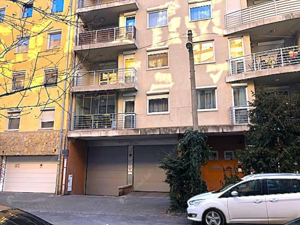 Kiadó albérlet 340000 Ft/hó áron: Budapest, XIII. kerület  Csata utca. Mérete: 82 nm, 3 szobás | Alberlet.hu - 6525112