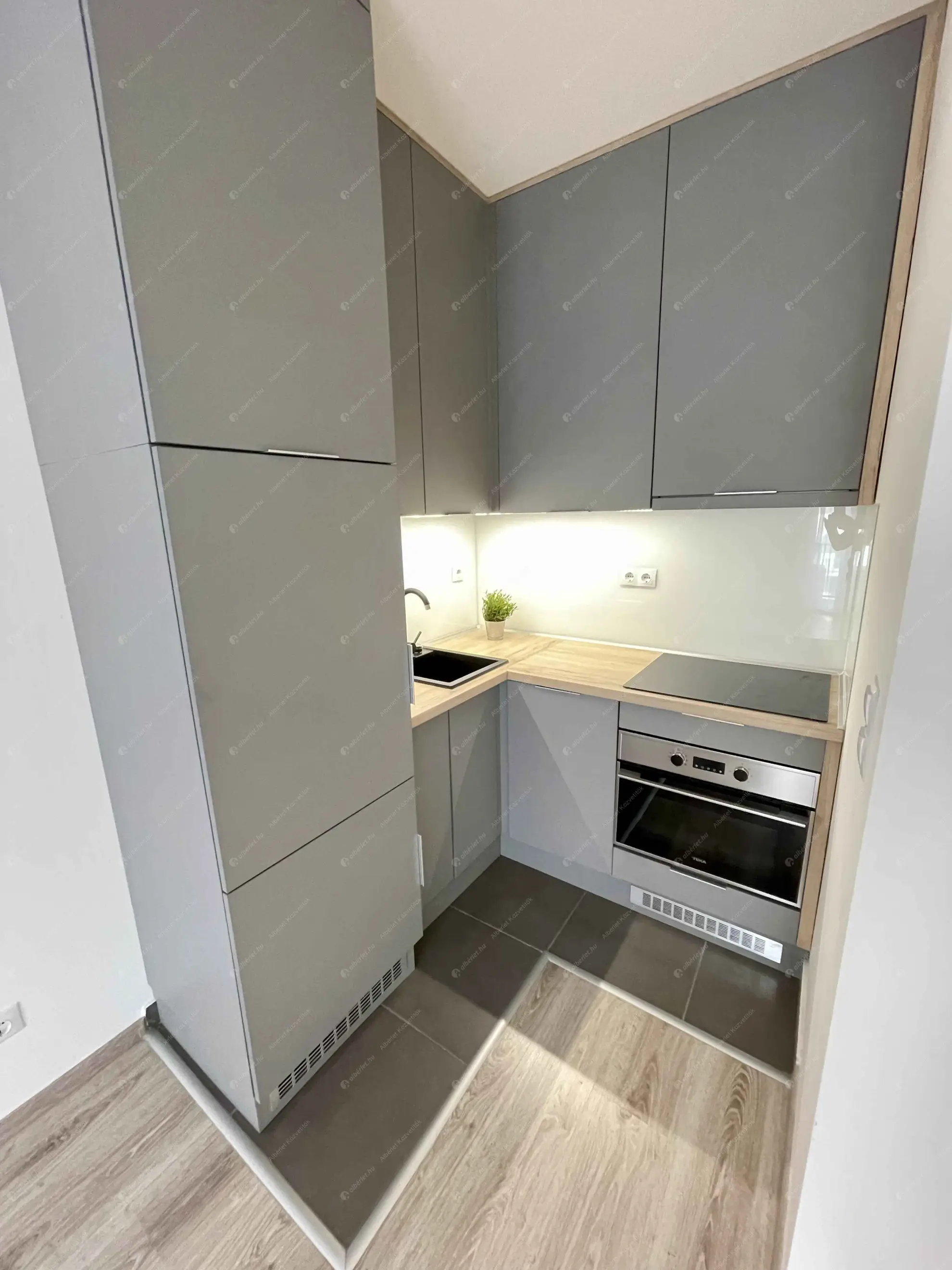 Kiadó albérlet 250000 Ft/hó áron: Budapest, XIII. kerület  Csavargyár utca. Mérete: 37 nm, 1 szobás | Alberlet.hu - 6595745