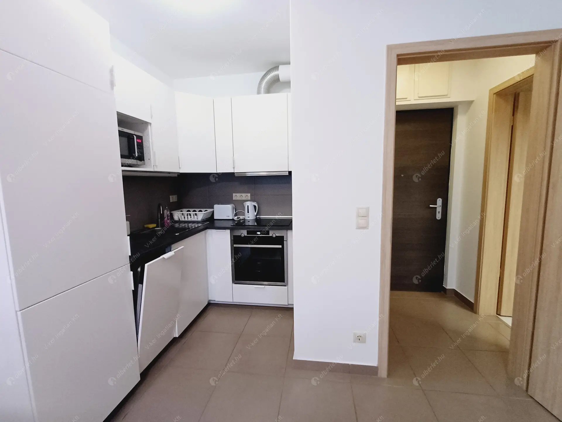 Kiadó albérlet 280000 Ft/hó áron: Budapest, XIII. kerület  Csavargyár utca. Mérete: 38 nm, 1 szobás | Alberlet.hu - 6392146