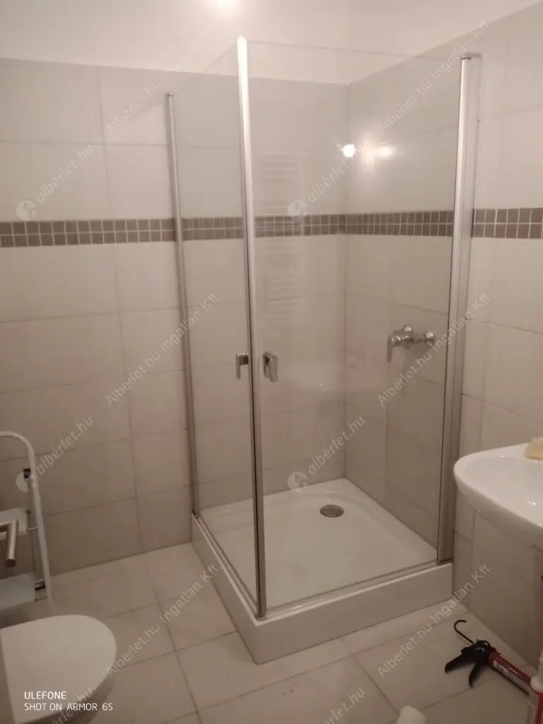 Kiadó albérlet 280000 Ft/hó áron: Budapest, XIII. kerület  Csavargyár utca. Mérete: 38 nm, 1 szobás | Alberlet.hu - 6582600