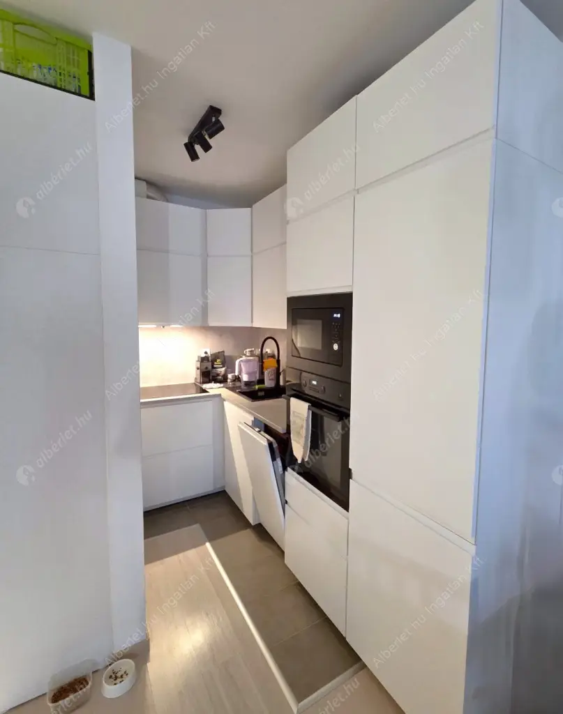 Kiadó albérlet 280000 Ft/hó áron: Budapest, XIII. kerület  Csavargyár utca. Mérete: 44 nm, 2 szobás | Alberlet.hu - 6599942