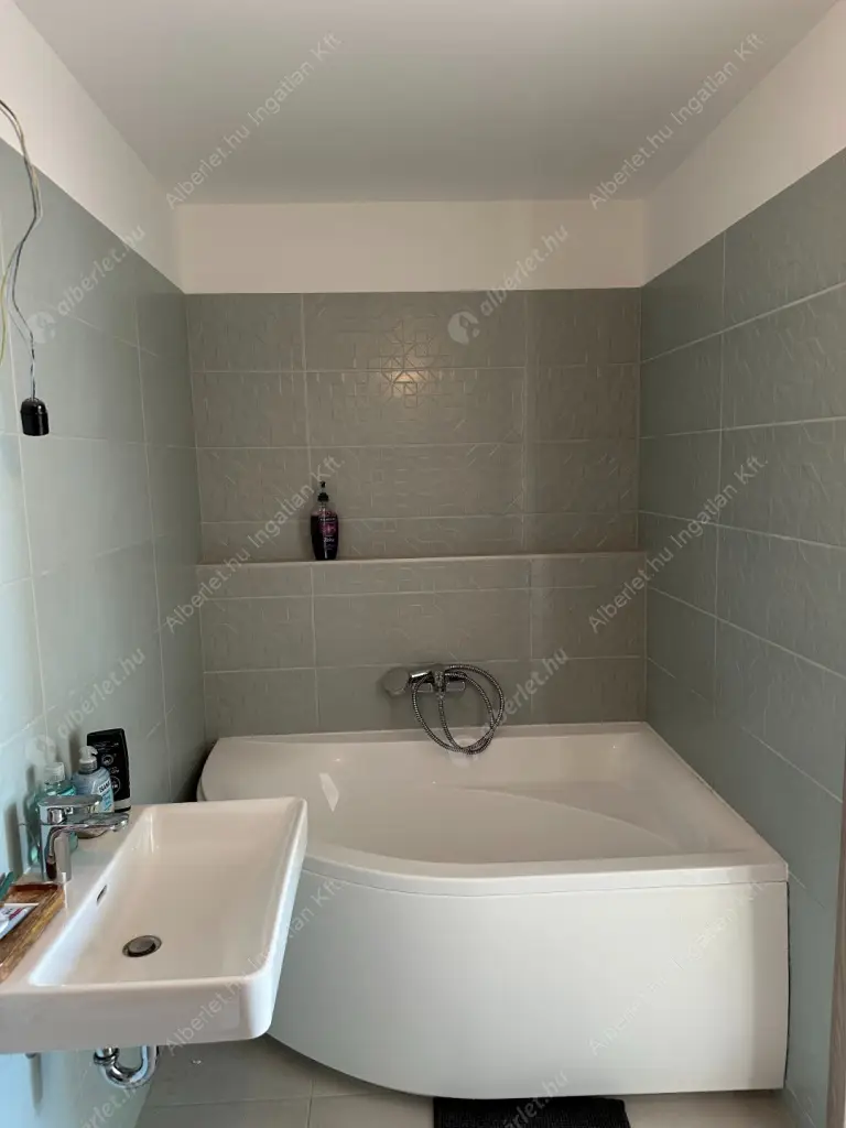 Kiadó albérlet 1080000 Ft/hó áron: Budapest, XIII. kerület  Cserhalom utca. Mérete: 110 nm, 4 szobás | Alberlet.hu - 6630554