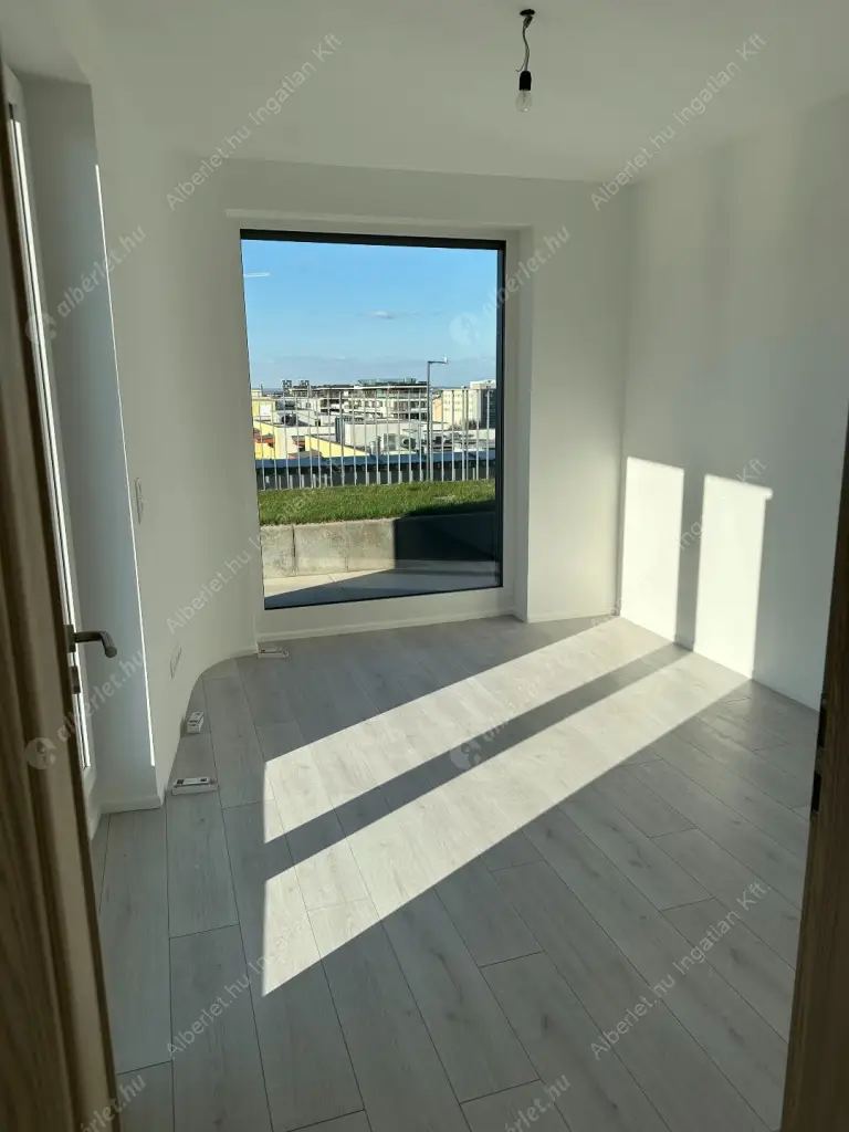 Kiadó albérlet 1080000 Ft/hó áron: Budapest, XIII. kerület  Cserhalom utca. Mérete: 110 nm, 5 szobás | Alberlet.hu - 6568005