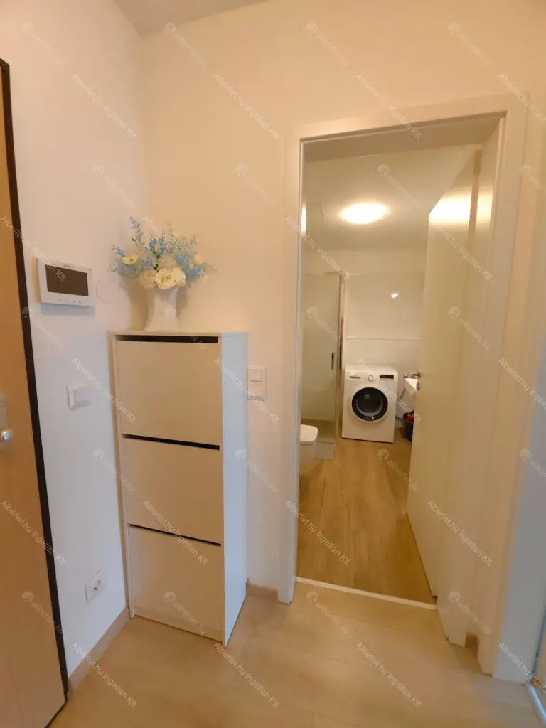 Kiadó albérlet 231000 Ft/hó áron: Budapest, XIII. kerület  Cserhalom utca. Mérete: 32 nm, 1 szobás | Alberlet.hu - 6672821