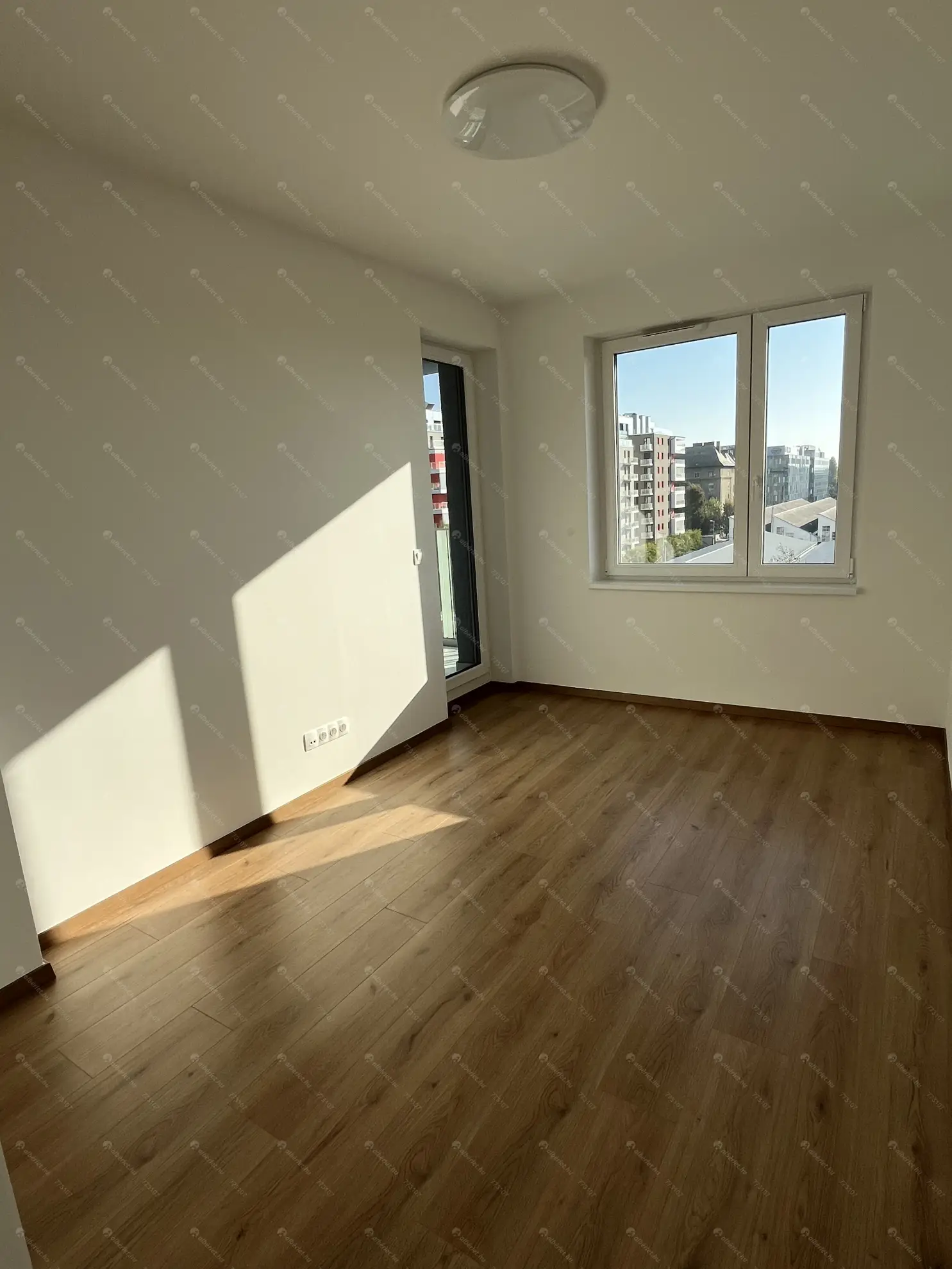 Kiadó albérlet 320000 Ft/hó áron: Budapest, XIII. kerület  Cserhalom utca. Mérete: 45 nm, 2 szobás | Alberlet.hu - 6625837