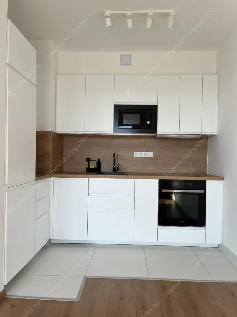Kiadó albérlet 300000 Ft/hó áron: Budapest, XIII. kerület  Cserhalom utca. Mérete: 45 nm, 2 szobás | Alberlet.hu - 6633814