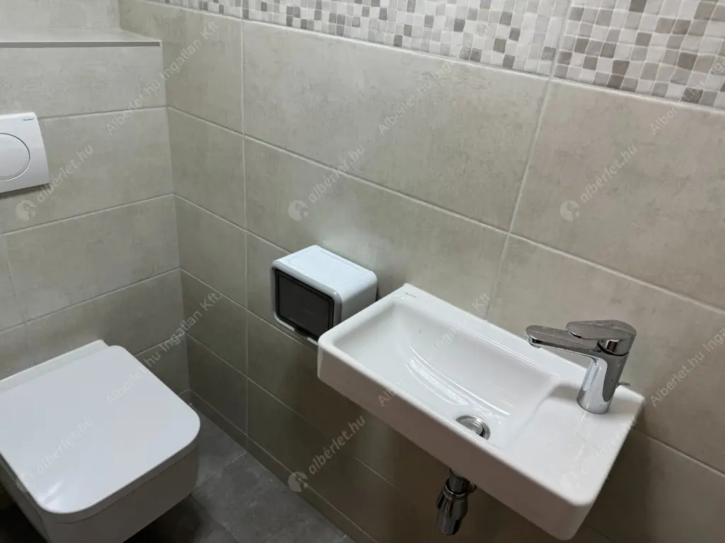 Kiadó albérlet 285000 Ft/hó áron: Budapest, XIII. kerület  Cserhalom utca. Mérete: 49 nm, 2 szobás | Alberlet.hu - 6637299