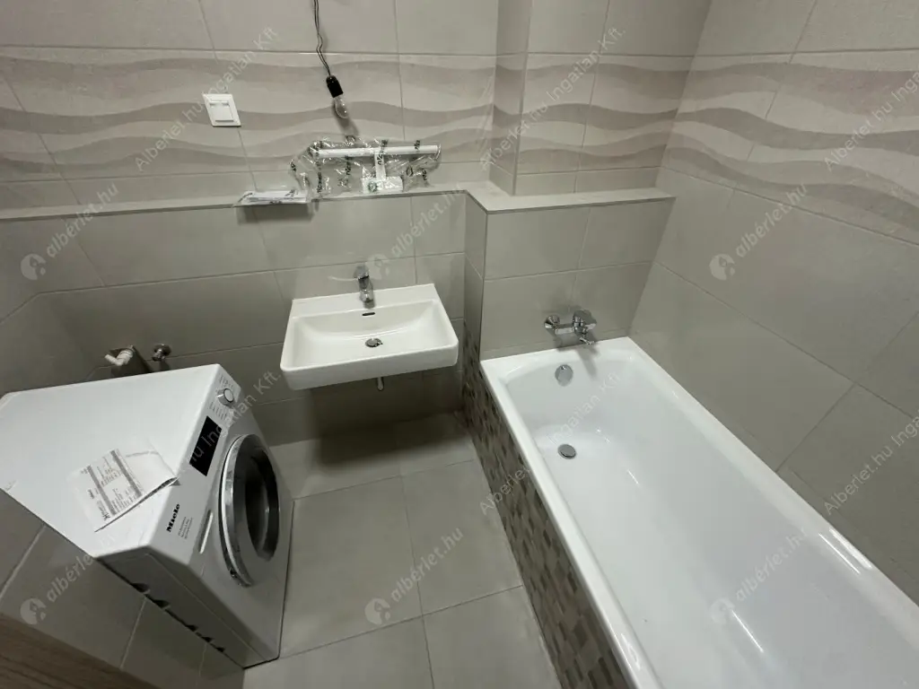 Kiadó albérlet 320000 Ft/hó áron: Budapest, XIII. kerület  Cserhalom utca. Mérete: 50 nm, 2 szobás | Alberlet.hu - 6587409
