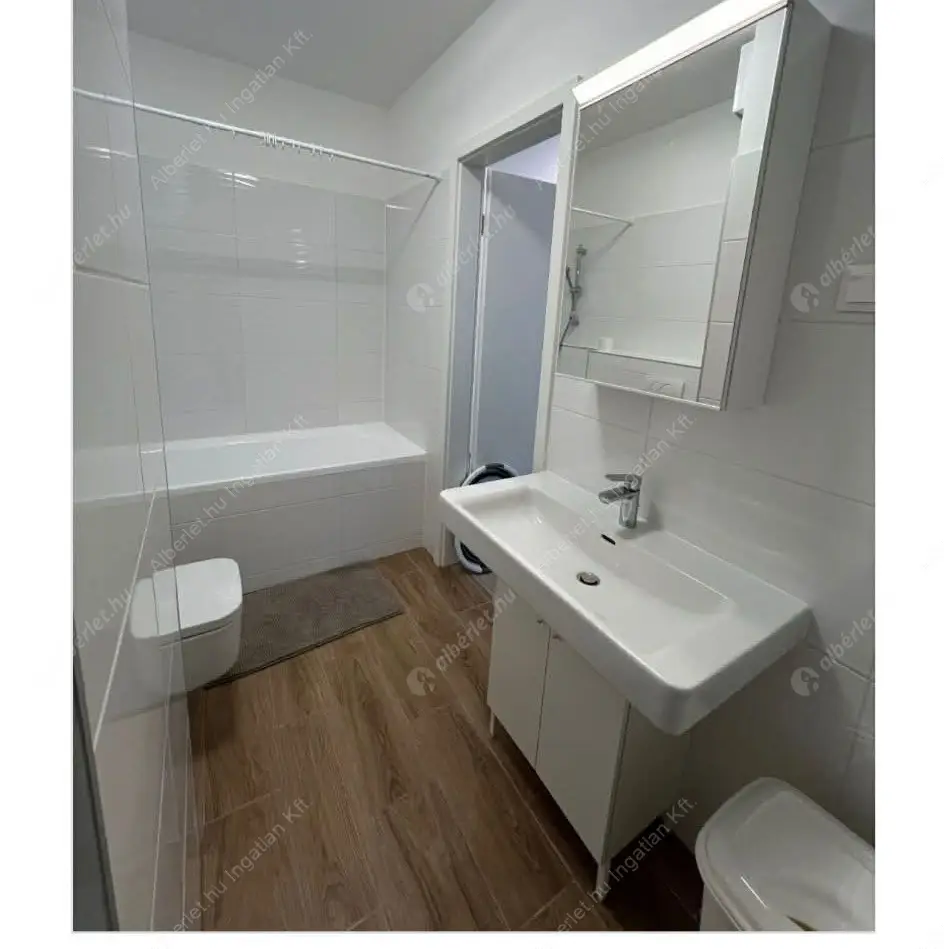 Kiadó albérlet 420000 Ft/hó áron: Budapest, XIII. kerület  Cserhalom utca. Mérete: 65 nm, 3 szobás | Alberlet.hu - 6624444