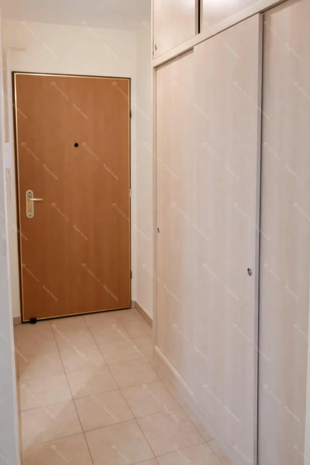 Kiadó albérlet 180000 Ft/hó áron: Budapest, XIII. kerület  Csongor utca. Mérete: 28 nm, 1 szobás | Alberlet.hu - 6644646