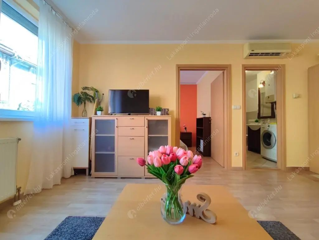 Kiadó albérlet 230000 Ft/hó áron: Budapest, XIII. kerület  Csongor utca. Mérete: 40 nm, 1 szobás | Alberlet.hu - 6357648