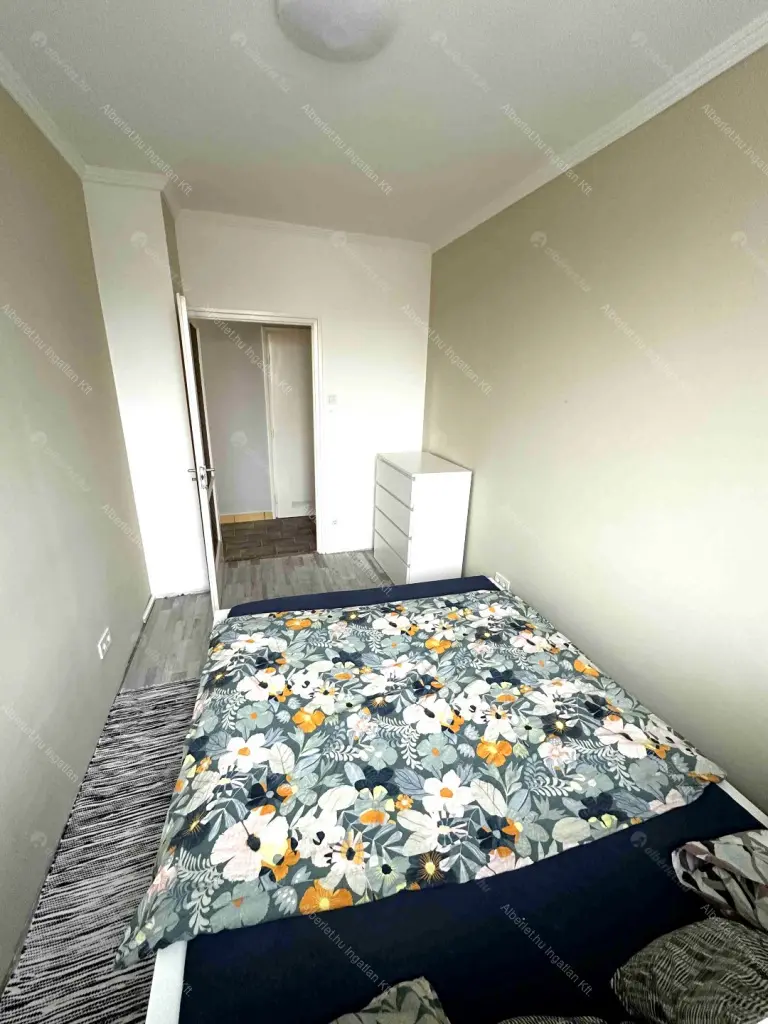 Kiadó albérlet 250000 Ft/hó áron: Budapest, XIII. kerület  Csuka utca. Mérete: 48 nm, 1 szobás | Alberlet.hu - 6656946