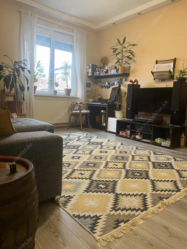 Kiadó albérlet 250000 Ft/hó áron: Budapest, XIII. kerület  Dagály utca. Mérete: 60 nm, 2 szobás | Alberlet.hu - 6602355