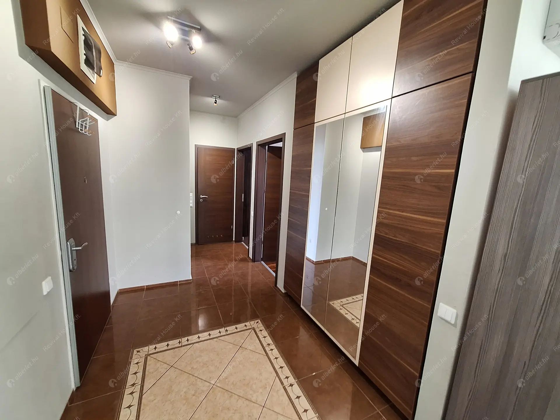 Kiadó albérlet 495000 Ft/hó áron: Budapest, XIII. kerület  Danubius utca. Mérete: 77 nm, 3 szobás | Alberlet.hu - 6456418