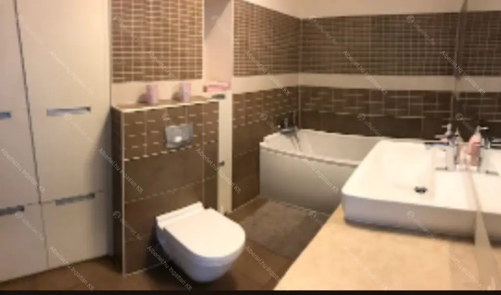 Kiadó albérlet 700000 Ft/hó áron: Budapest, XIII. kerület  Danubius utca. Mérete: 80 nm, 3 szobás | Alberlet.hu - 6668759