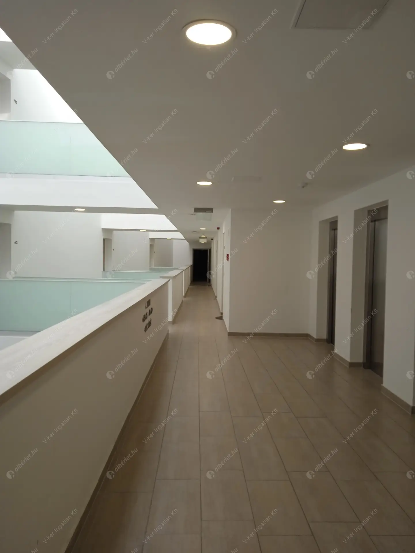 Kiadó albérlet 350000 Ft/hó áron: Budapest, XIII. kerület  Dévai utca. Mérete: 52 nm, 2 szobás | Alberlet.hu - 5909708