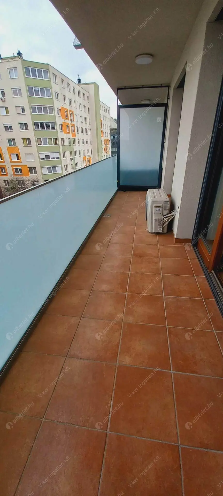 Kiadó albérlet 350000 Ft/hó áron: Budapest, XIII. kerület  Dévai utca. Mérete: 52 nm, 2 szobás | Alberlet.hu - 5928012