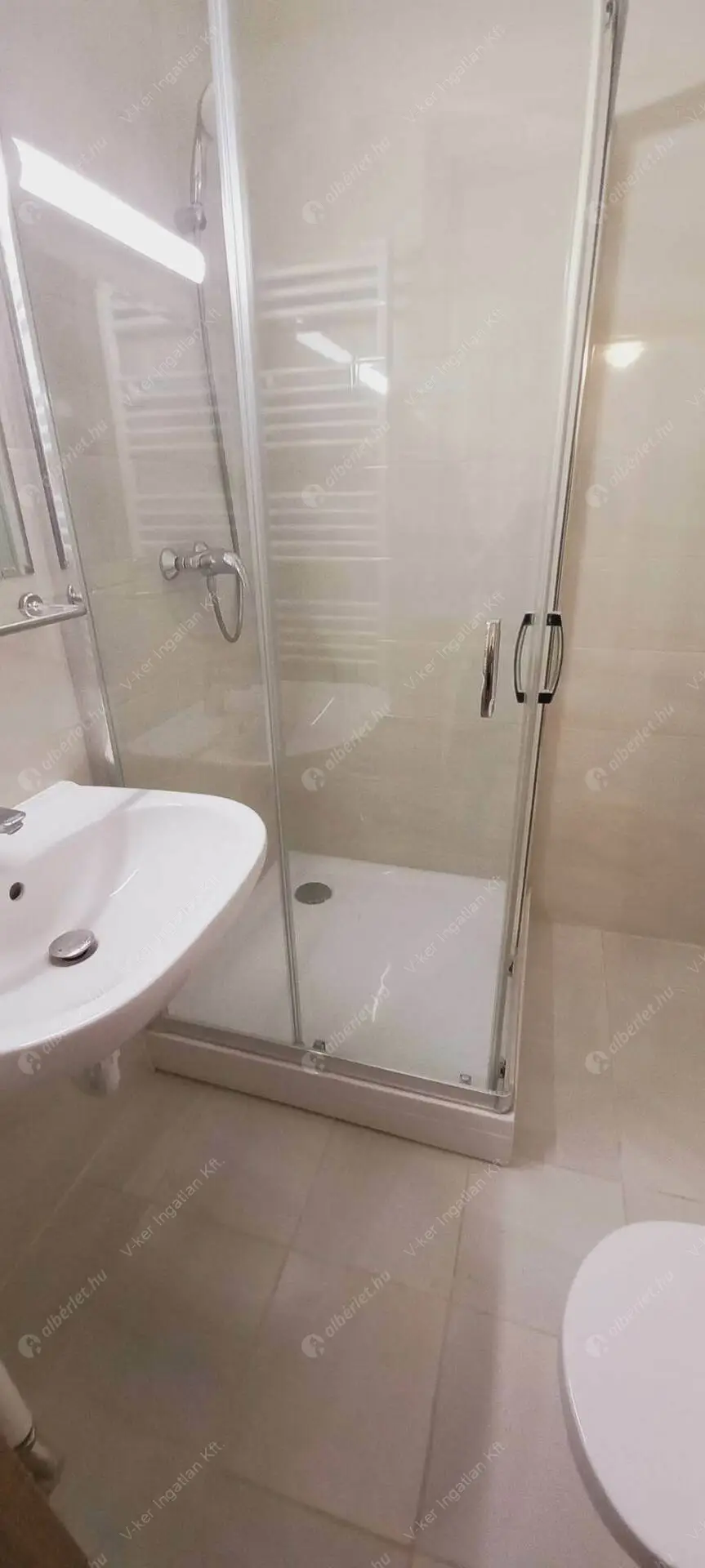 Kiadó albérlet 350000 Ft/hó áron: Budapest, XIII. kerület  Dévai utca. Mérete: 52 nm, 2 szobás | Alberlet.hu - 5928015