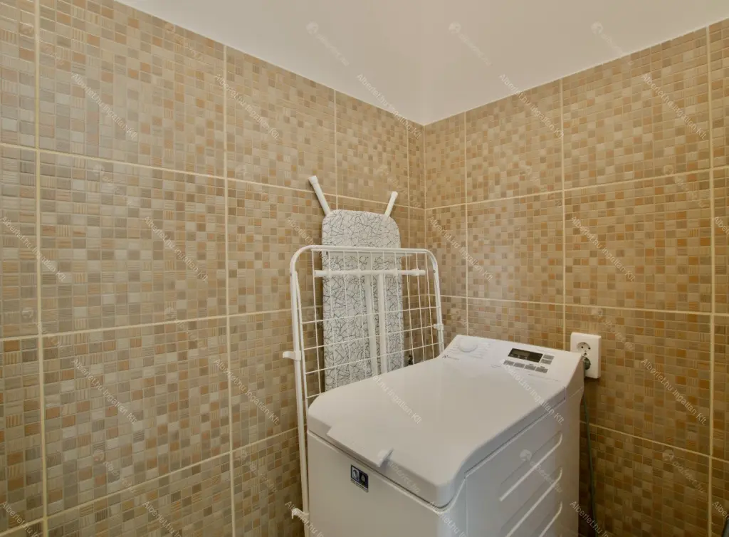 Kiadó albérlet 700000 Ft/hó áron: Budapest, XIII. kerület  Ditrói Mór utca. Mérete: 111 nm, 4 szobás | Alberlet.hu - 6697068