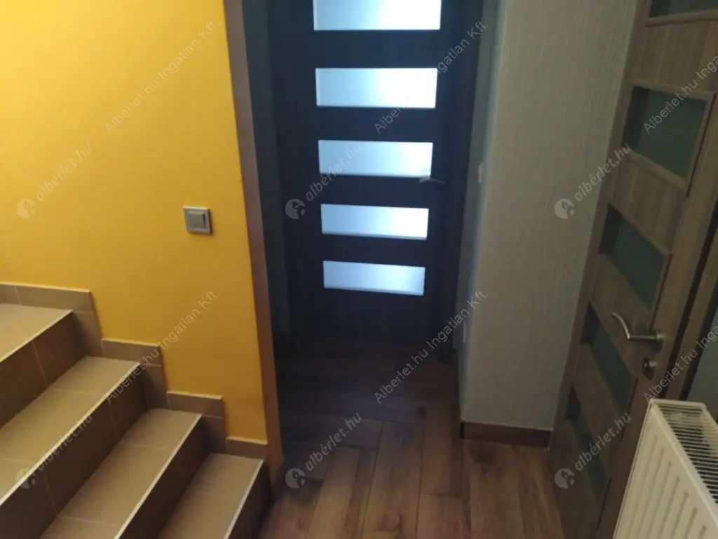 Kiadó albérlet 325000 Ft/hó áron: Budapest, XIII. kerület  Dolmány utca. Mérete: 56 nm, 2 szobás | Alberlet.hu - 6628600