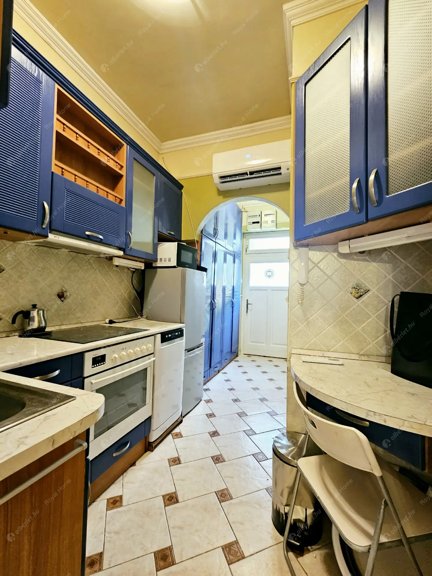 Kiadó albérlet 249000 Ft/hó áron: Budapest, XIII. kerület  Dózsa György út. Mérete: 50 nm, 2 szobás | Alberlet.hu - 6529765