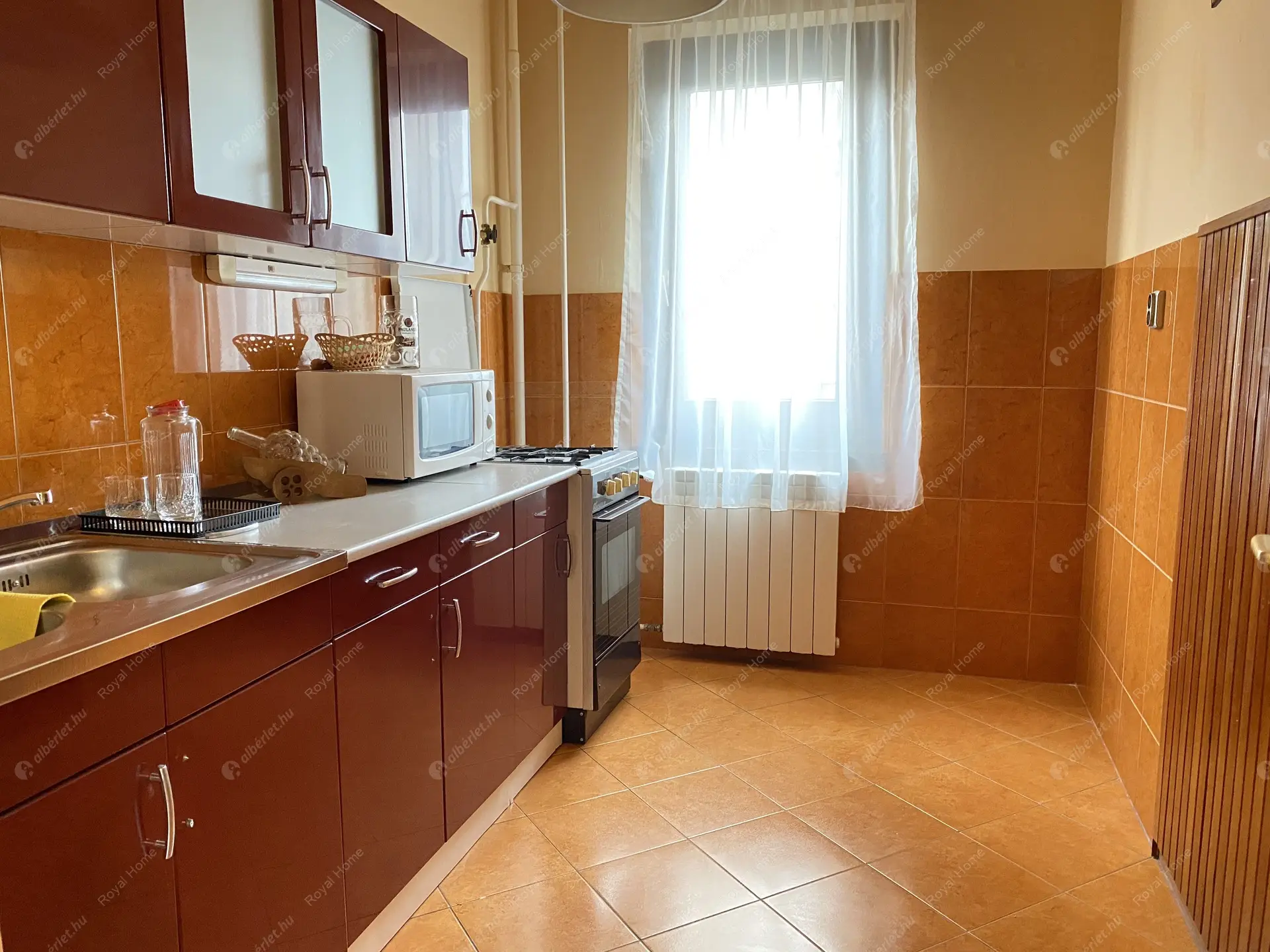 Kiadó albérlet 300000 Ft/hó áron: Budapest, XIII. kerület  Dráva utca. Mérete: 64 nm, 3 szobás | Alberlet.hu - 5825571