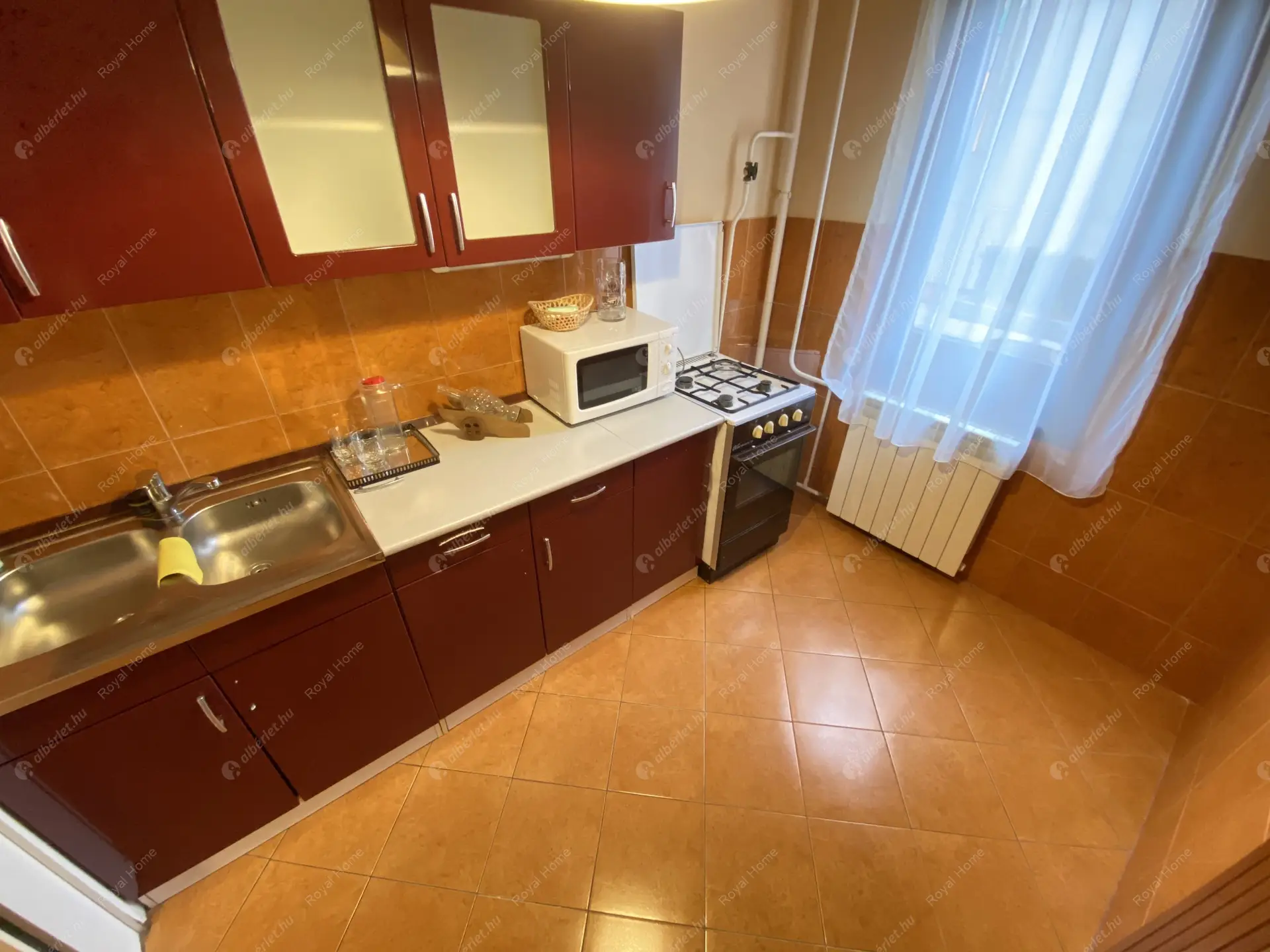 Kiadó albérlet 300000 Ft/hó áron: Budapest, XIII. kerület  Dráva utca. Mérete: 64 nm, 3 szobás | Alberlet.hu - 5825576