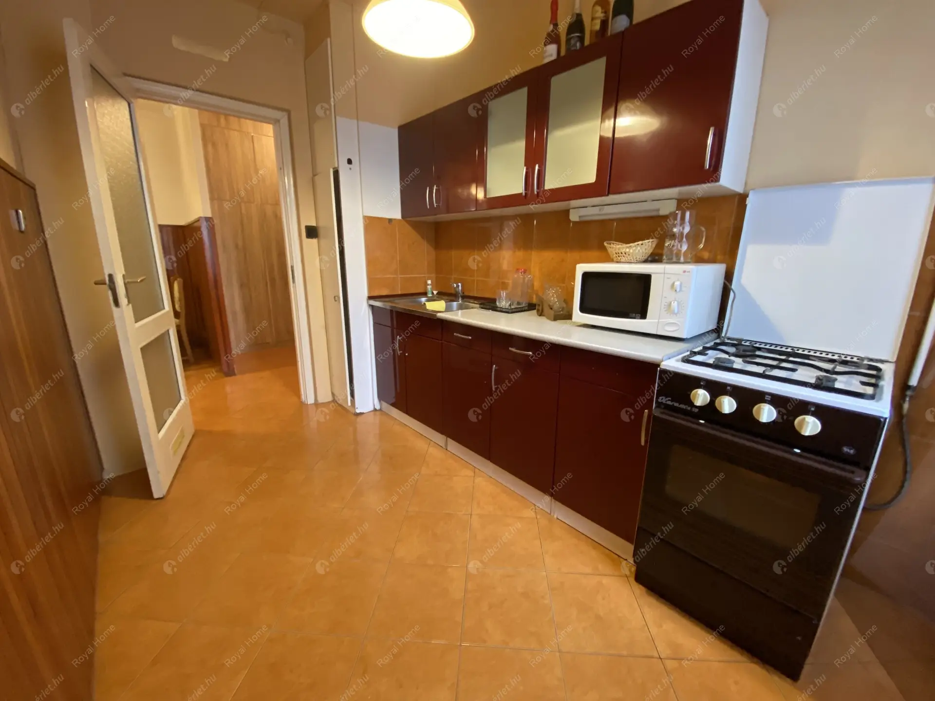 Kiadó albérlet 300000 Ft/hó áron: Budapest, XIII. kerület  Dráva utca. Mérete: 64 nm, 3 szobás | Alberlet.hu - 5825577