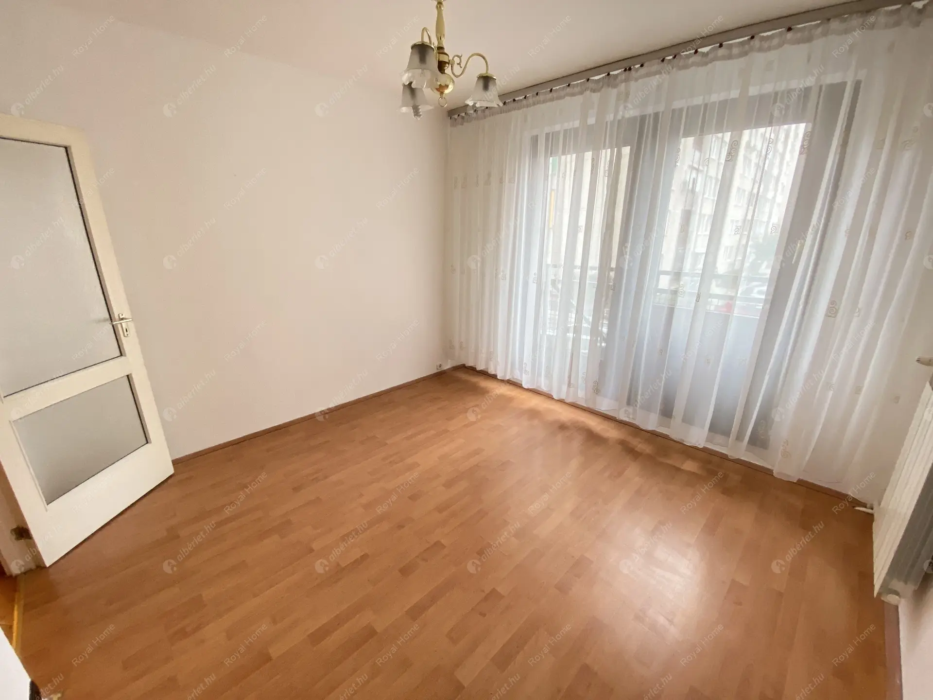 Kiadó albérlet 300000 Ft/hó áron: Budapest, XIII. kerület  Dráva utca. Mérete: 64 nm, 3 szobás | Alberlet.hu - 5825603