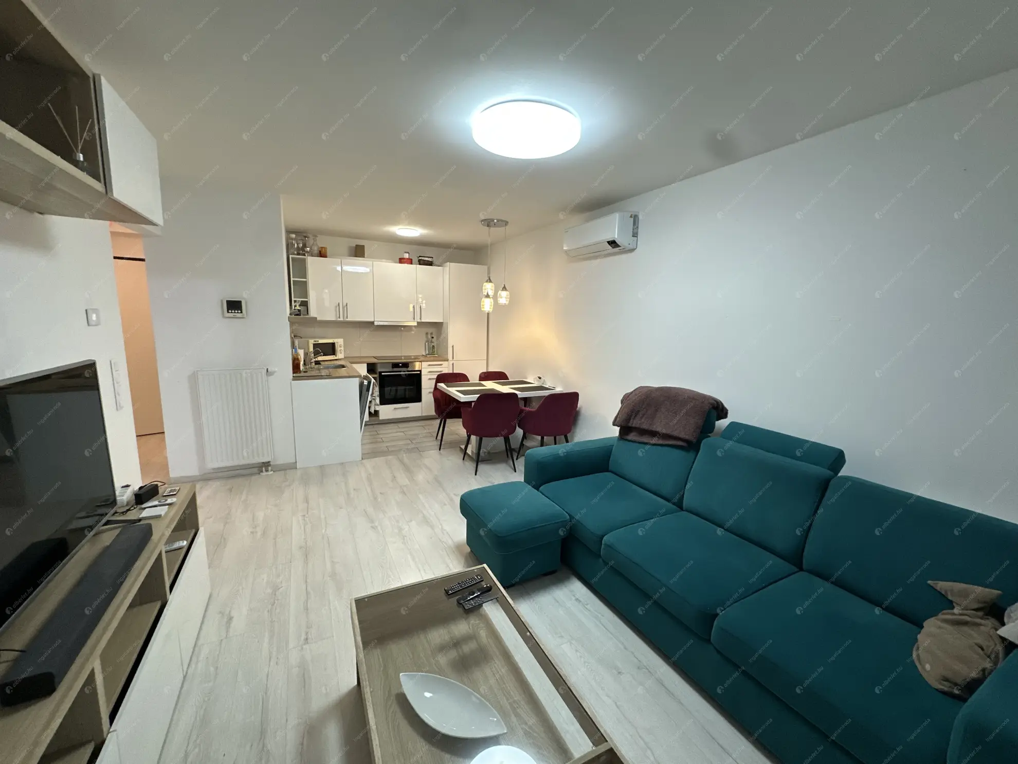 Kiadó albérlet 300000 Ft/hó áron: Budapest, XIII. kerület  Esztergomi út. Mérete: 45 nm, 1 szobás | Alberlet.hu - 6634486