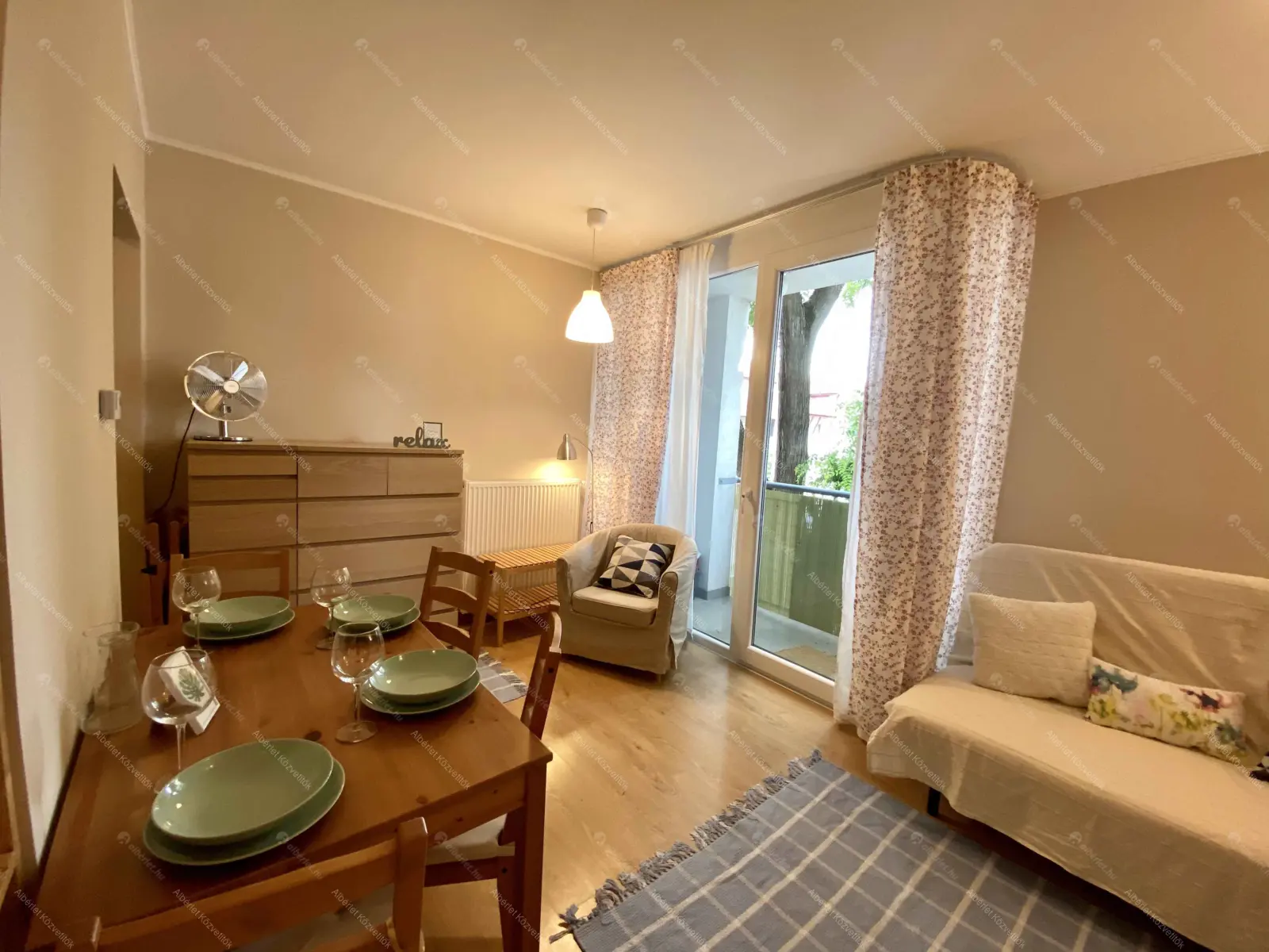 Kiadó albérlet 205000 Ft/hó áron: Budapest, XIII. kerület  Fáy köz. Mérete: 37 nm, 2 szobás | Alberlet.hu - 6672205