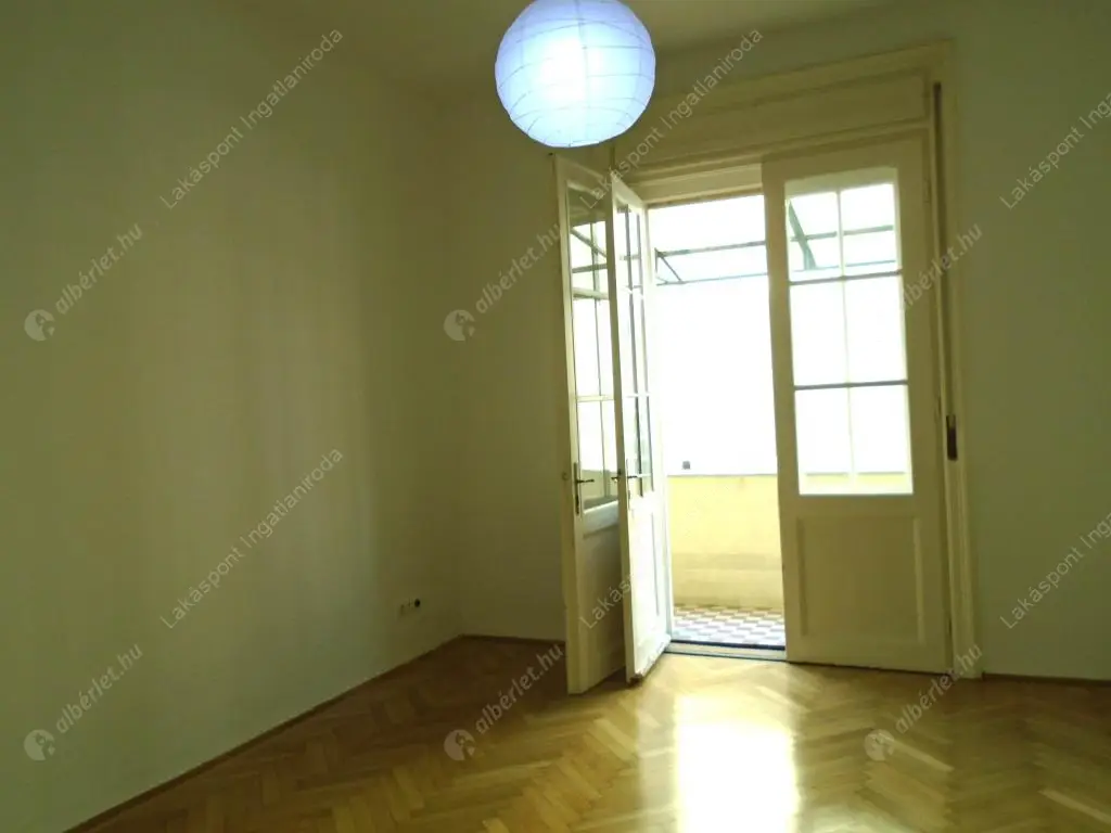 Kiadó albérlet 295000 Ft/hó áron: Budapest, XIII. kerület  Felka utca. Mérete: 100 nm, 3 szobás | Alberlet.hu - 6553370