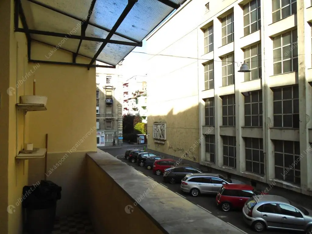 Kiadó albérlet 295000 Ft/hó áron: Budapest, XIII. kerület  Felka utca. Mérete: 100 nm, 3 szobás | Alberlet.hu - 6553371