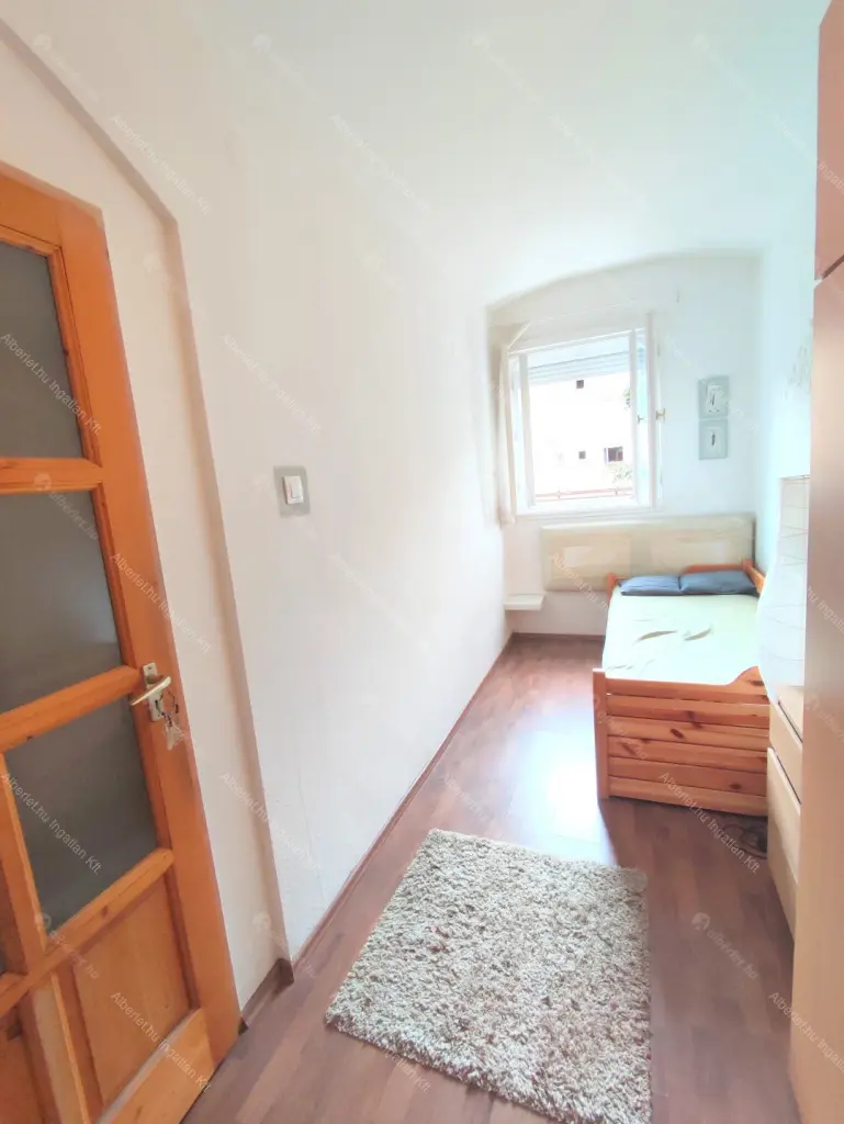 Kiadó albérlet 210000 Ft/hó áron: Budapest, XIII. kerület  Fiastyúk utca. Mérete: 40 nm, 1 szobás | Alberlet.hu - 6694557