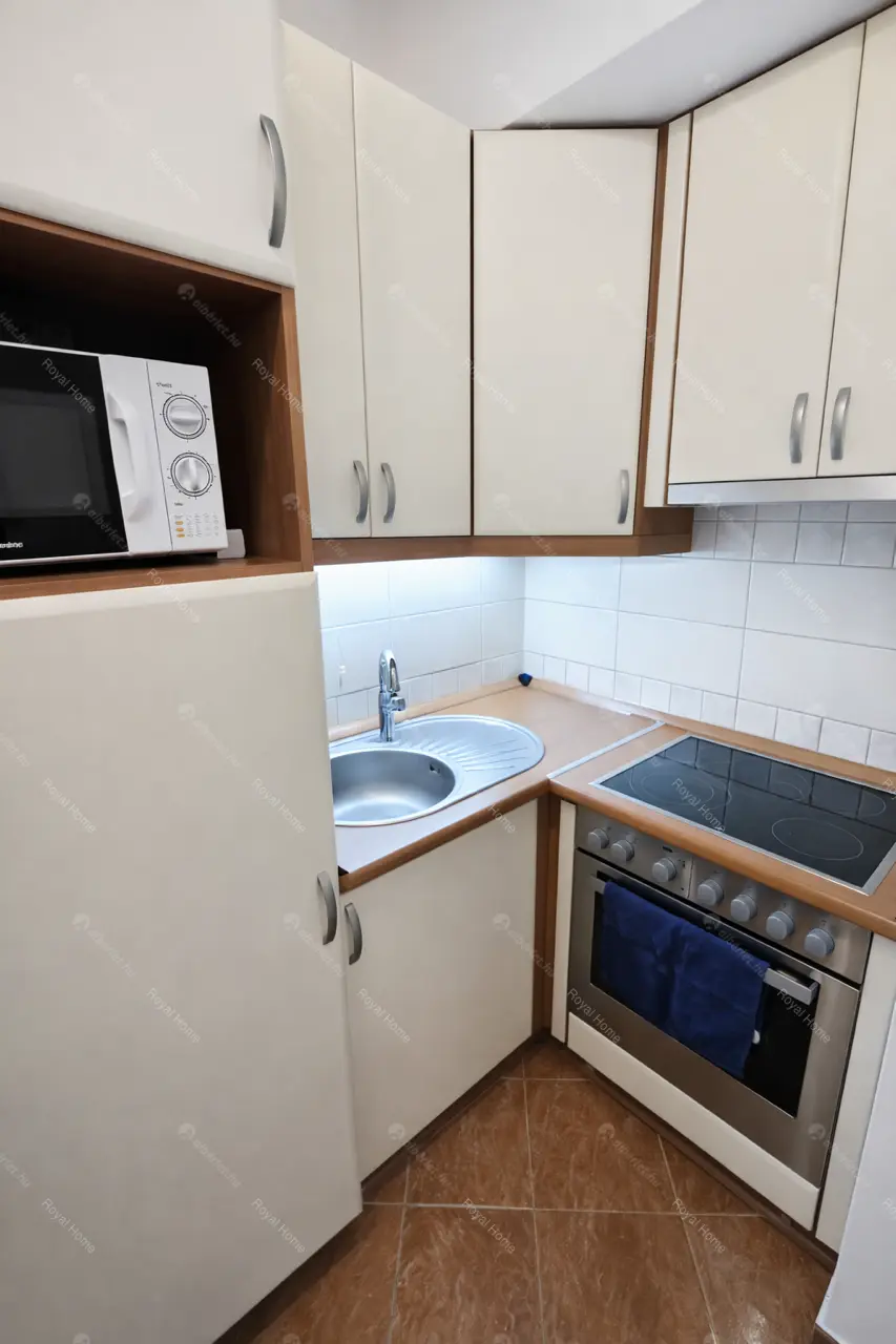 Kiadó albérlet 180000 Ft/hó áron: Budapest, XIII. kerület  Frangepán utca. Mérete: 31 nm, 1 szobás | Alberlet.hu - 6670158