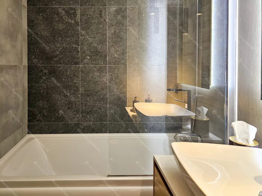 Kiadó albérlet 480000 Ft/hó áron: Budapest, XIII. kerület  Garam utca. Mérete: 50 nm, 2 szobás | Alberlet.hu - 6652508