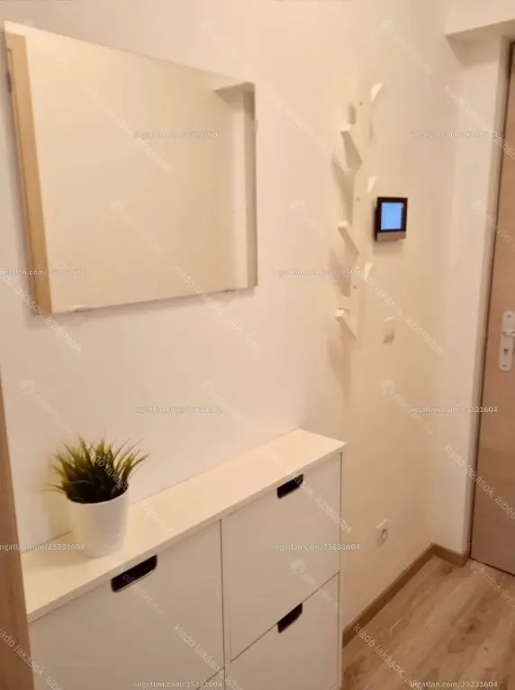 Kiadó albérlet 240000 Ft/hó áron: Budapest, XIII. kerület  Gidófalvy Lajos utca. Mérete: 32 nm, 1 szobás | Alberlet.hu - 6654565