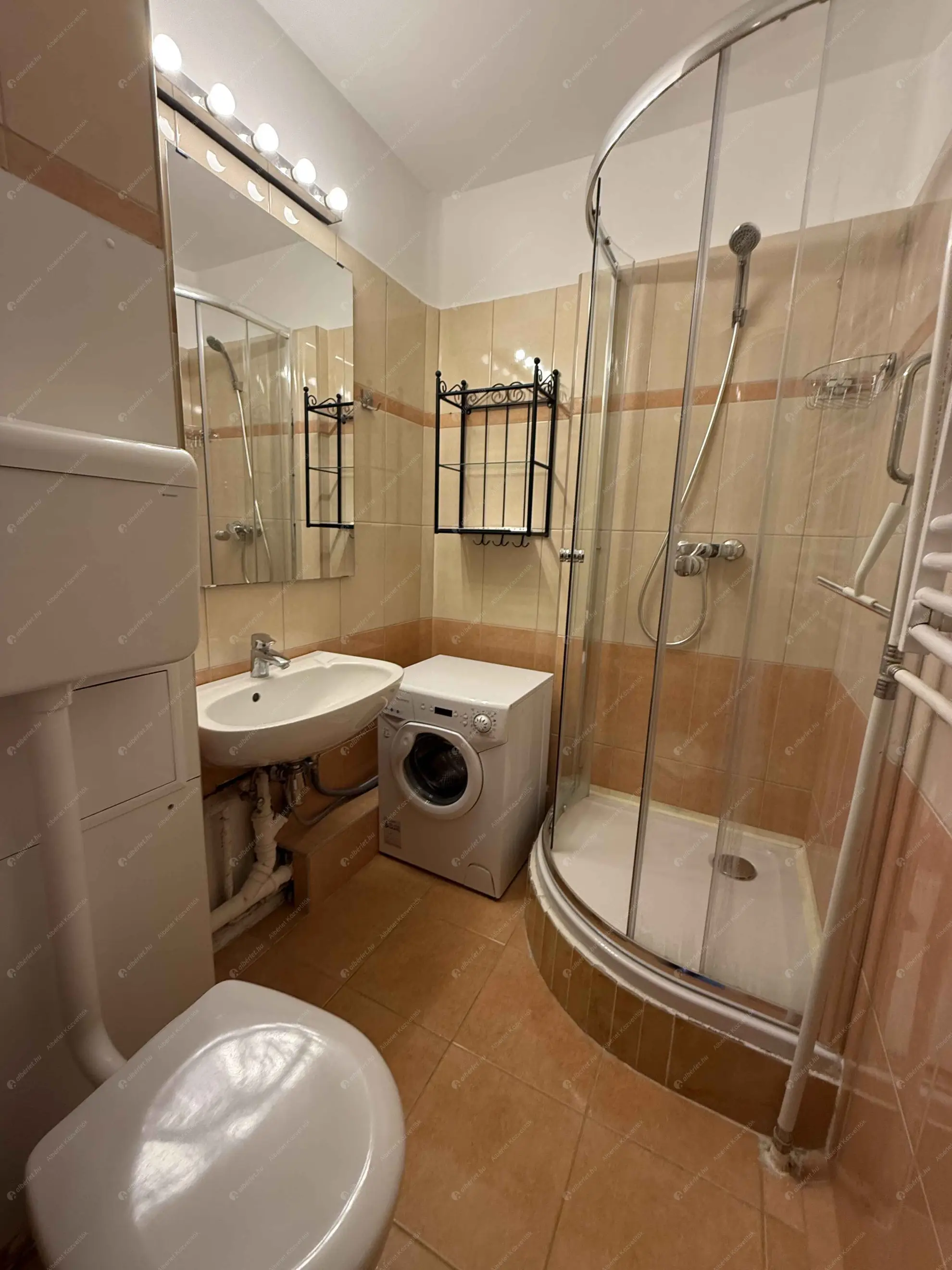 Kiadó albérlet 210000 Ft/hó áron: Budapest, XIII. kerület  Gidófalvy Lajos utca. Mérete: 34 nm, 1 szobás | Alberlet.hu - 6634033