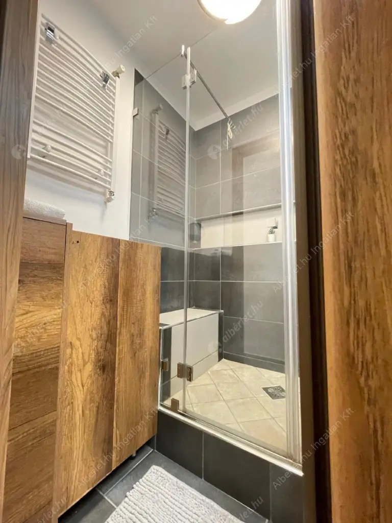 Kiadó albérlet 310000 Ft/hó áron: Budapest, XIII. kerület  Gidófalvy Lajos utca. Mérete: 71 nm, 3 szobás | Alberlet.hu - 6560919