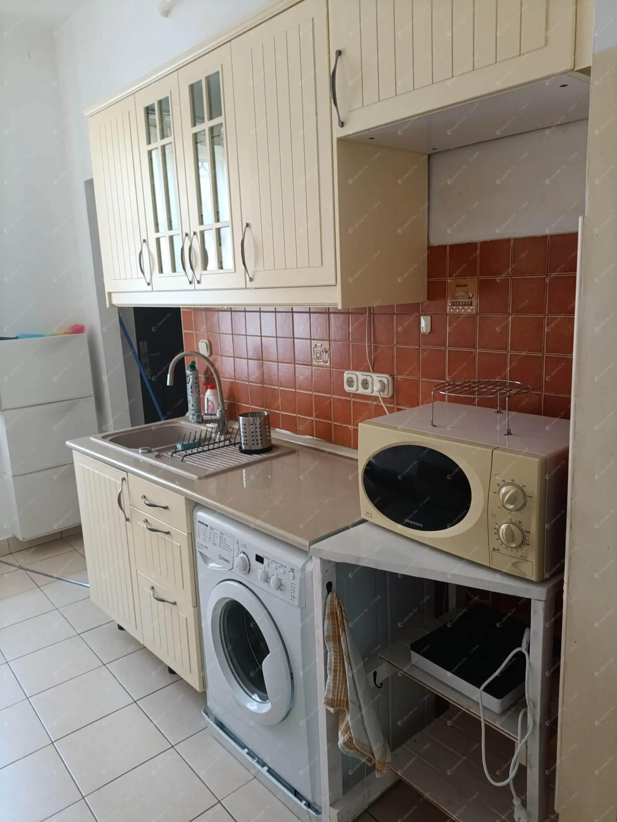 Kiadó albérlet 200000 Ft/hó áron: Budapest, XIII. kerület  Gömb utca. Mérete: 34 nm, 1 szobás | Alberlet.hu - 6638478