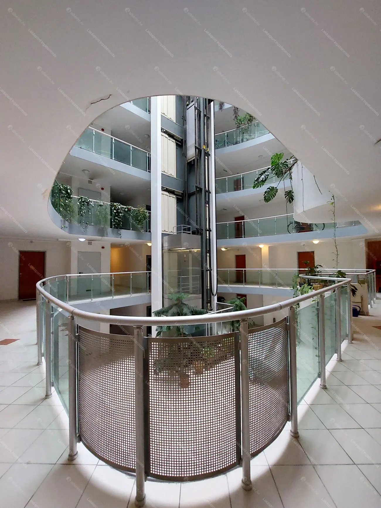 Kiadó albérlet 380000 Ft/hó áron: Budapest, XIII. kerület  Gömb utca. Mérete: 62 nm, 3 szobás | Alberlet.hu - 6690645