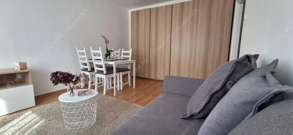 Kiadó albérlet 270000 Ft/hó áron: Budapest, XIII. kerület  Gyöngyösi utca. Mérete: 35 nm, 1 szobás | Alberlet.hu - 6539239