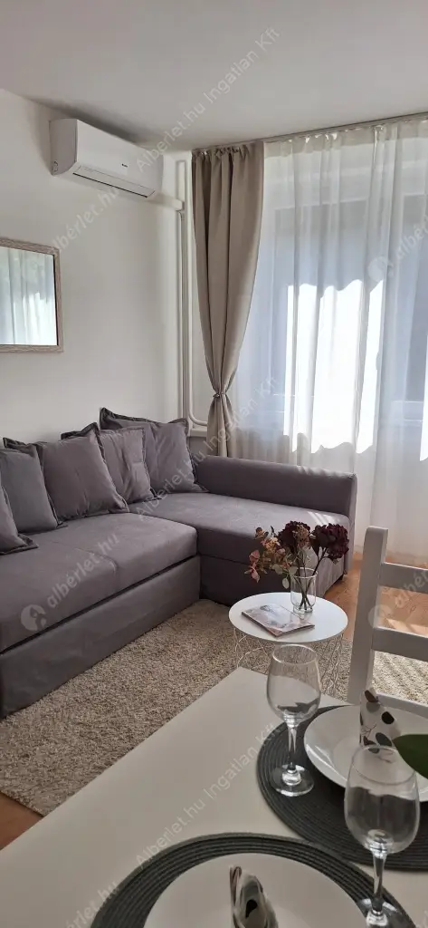 Kiadó albérlet 270000 Ft/hó áron: Budapest, XIII. kerület  Gyöngyösi utca. Mérete: 35 nm, 1 szobás | Alberlet.hu - 6625225