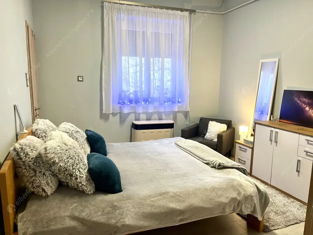 Kiadó albérlet 260000 Ft/hó áron: Budapest, XIII. kerület  Gyöngyösi utca. Mérete: 52 nm, 1 szobás | Alberlet.hu - 6603580