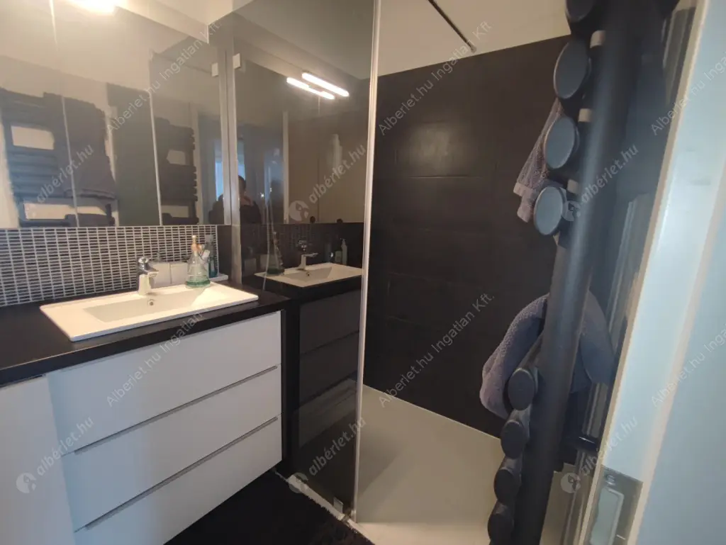 Kiadó albérlet 500000 Ft/hó áron: Budapest, XIII. kerület  Hajdú utca. Mérete: 60 nm, 3 szobás | Alberlet.hu - 6636327