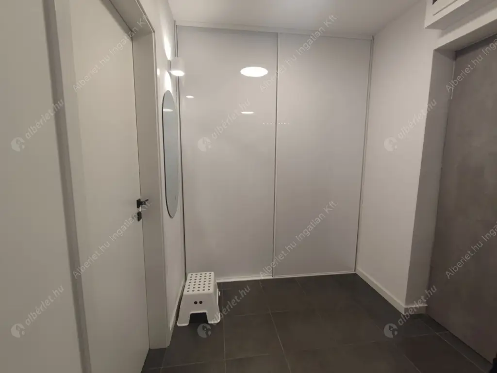 Kiadó albérlet 500000 Ft/hó áron: Budapest, XIII. kerület  Hajdú utca. Mérete: 60 nm, 3 szobás | Alberlet.hu - 6636336