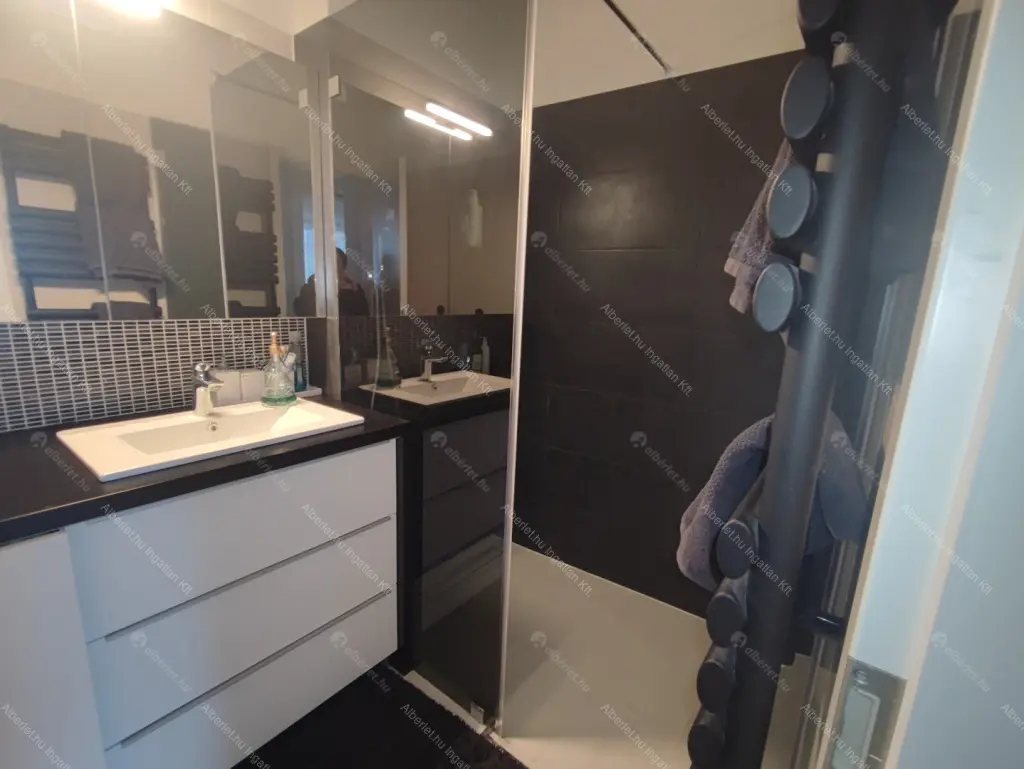 Kiadó albérlet 450000 Ft/hó áron: Budapest, XIII. kerület  Hajdú utca. Mérete: 60 nm, 3 szobás | Alberlet.hu - 6673458