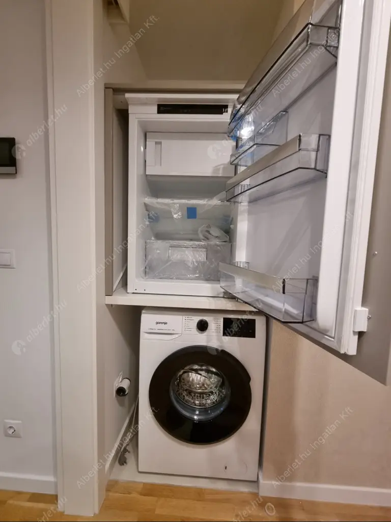 Kiadó albérlet 400000 Ft/hó áron: Budapest, XIII. kerület  Hajóépítő sétány. Mérete: 54 nm, 2 szobás | Alberlet.hu - 6596811