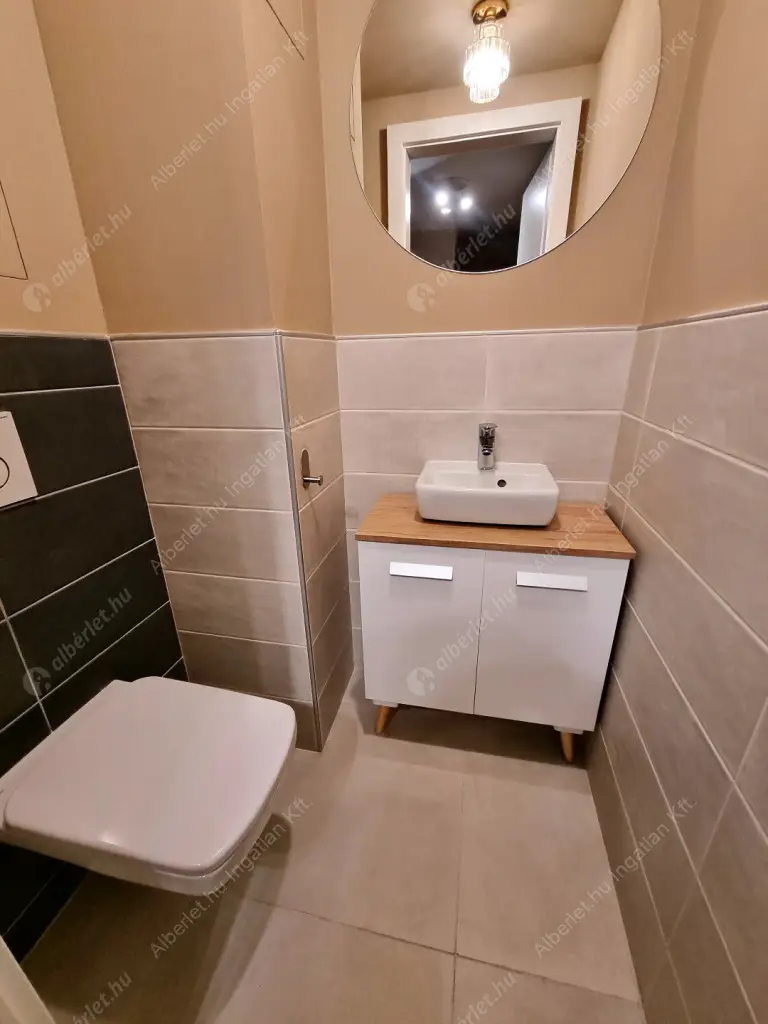 Kiadó albérlet 400000 Ft/hó áron: Budapest, XIII. kerület  Hajóépítő sétány. Mérete: 54 nm, 2 szobás | Alberlet.hu - 6615838