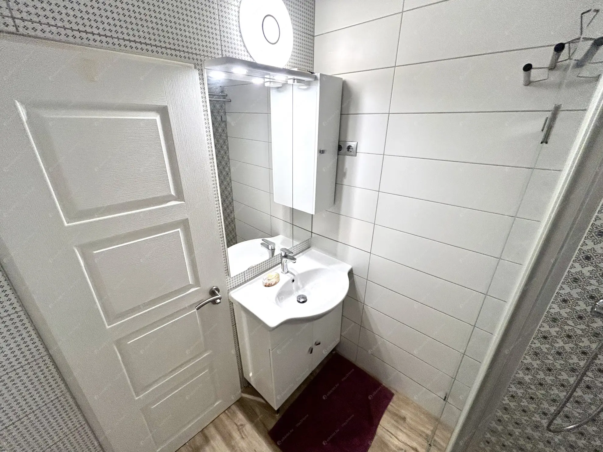 Kiadó albérlet 255000 Ft/hó áron: Budapest, XIII. kerület  Hegedűs Gyula utca. Mérete: 45 nm, 1 szobás | Alberlet.hu - 6627013